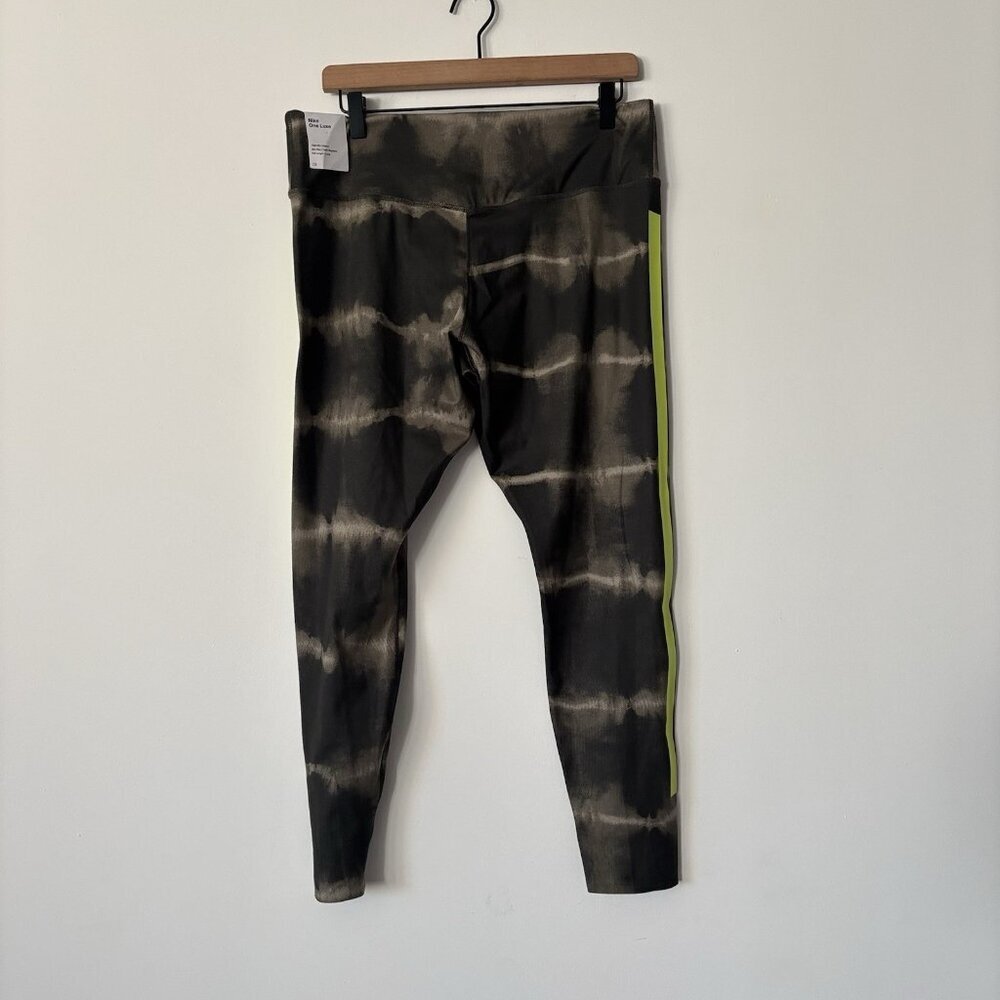 $105 Nike One Luxe Women's XL Leggings Training Sporty Gym Workout Tie‎ Dye NWT